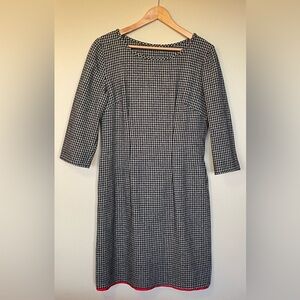 Sheath Dress in Houndstooth Wool Size 10